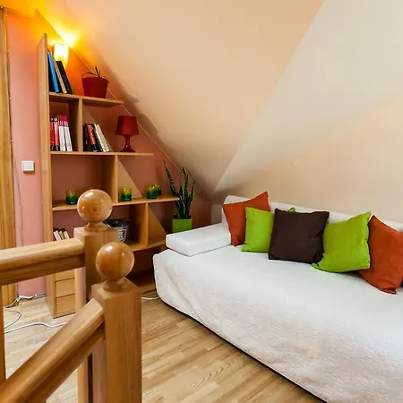 Didzioji Str Two-bedroom דירה *